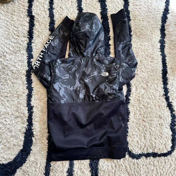 The North Face Men's Jacket - Picture 2 of 3